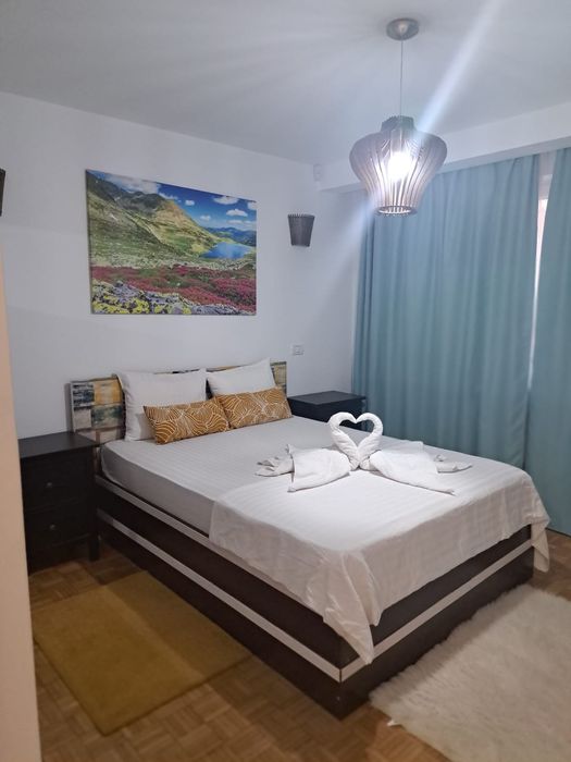 Revelion 2026 Unirii.SI Craciun.Petreceri. Apartamente SI Vile.