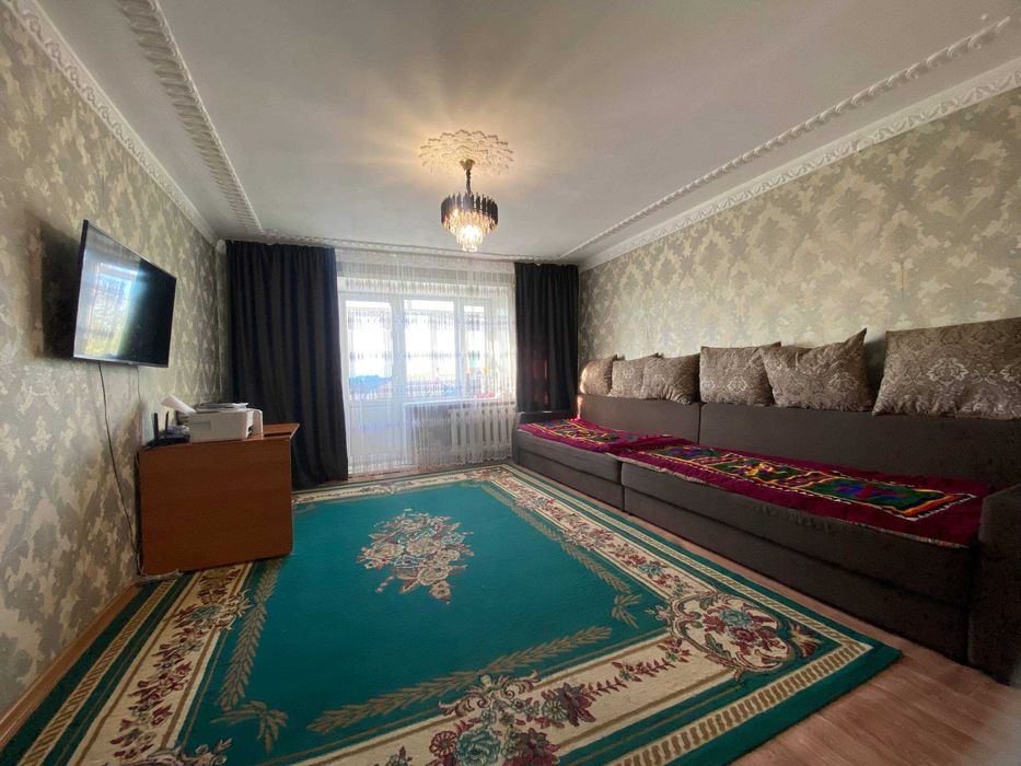 Продам 3х улучшенной планировки на 68 квартале 2 этаж из 5