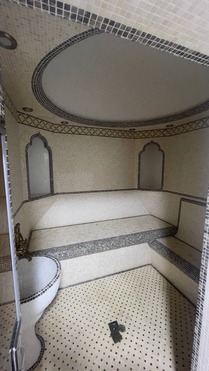 Oltintepa Dacha.