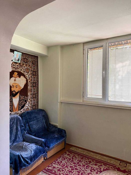 Срочно продается Шайхантахур доме 4 комнатная квартира