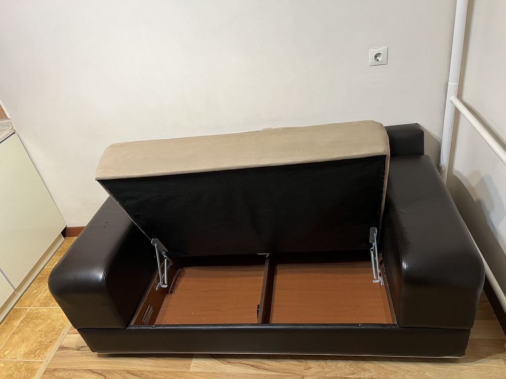 Диван двухместный кожаный, диван с хранением, диван механизм