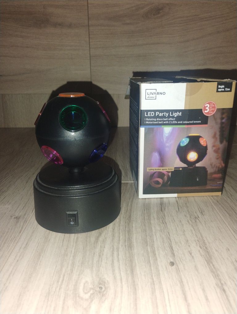 Corp de iluminat cu LED , pentru petrecere