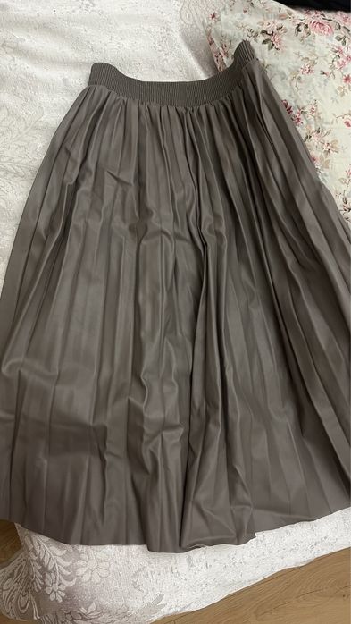 Юбка из экокожи и новое платье