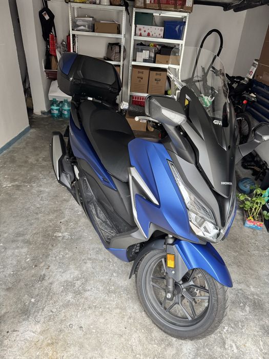 Vand scuter Honda Forza 350 2022
