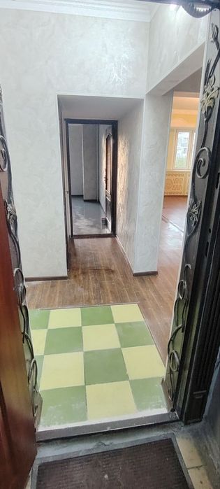 Продаю квартиру Яшнабадский р-он Паркенский 3-ком 4-этаж 9-этажном Дом