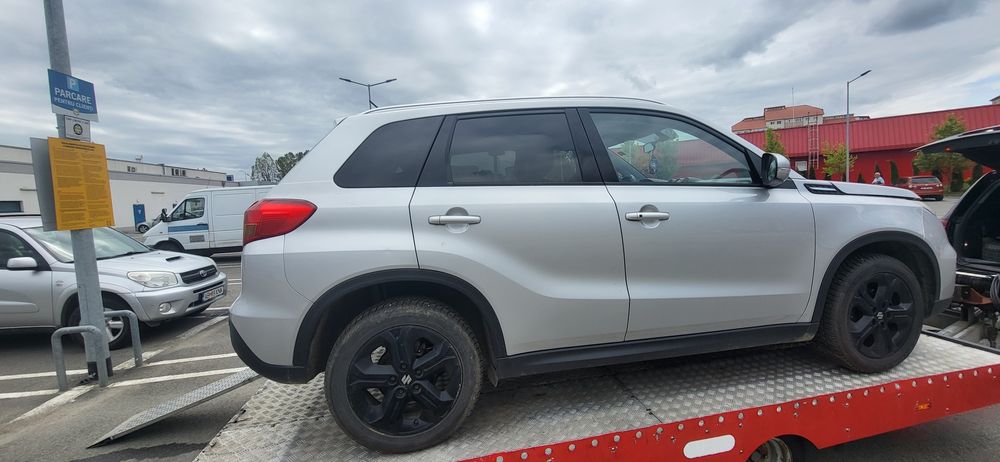 Vând Suzuki Vitara Motor Defect