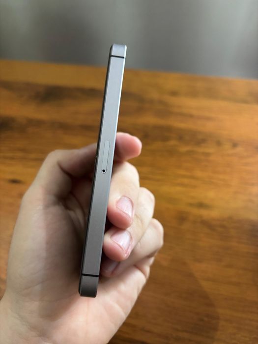 Iphone se в идеальном состоянии