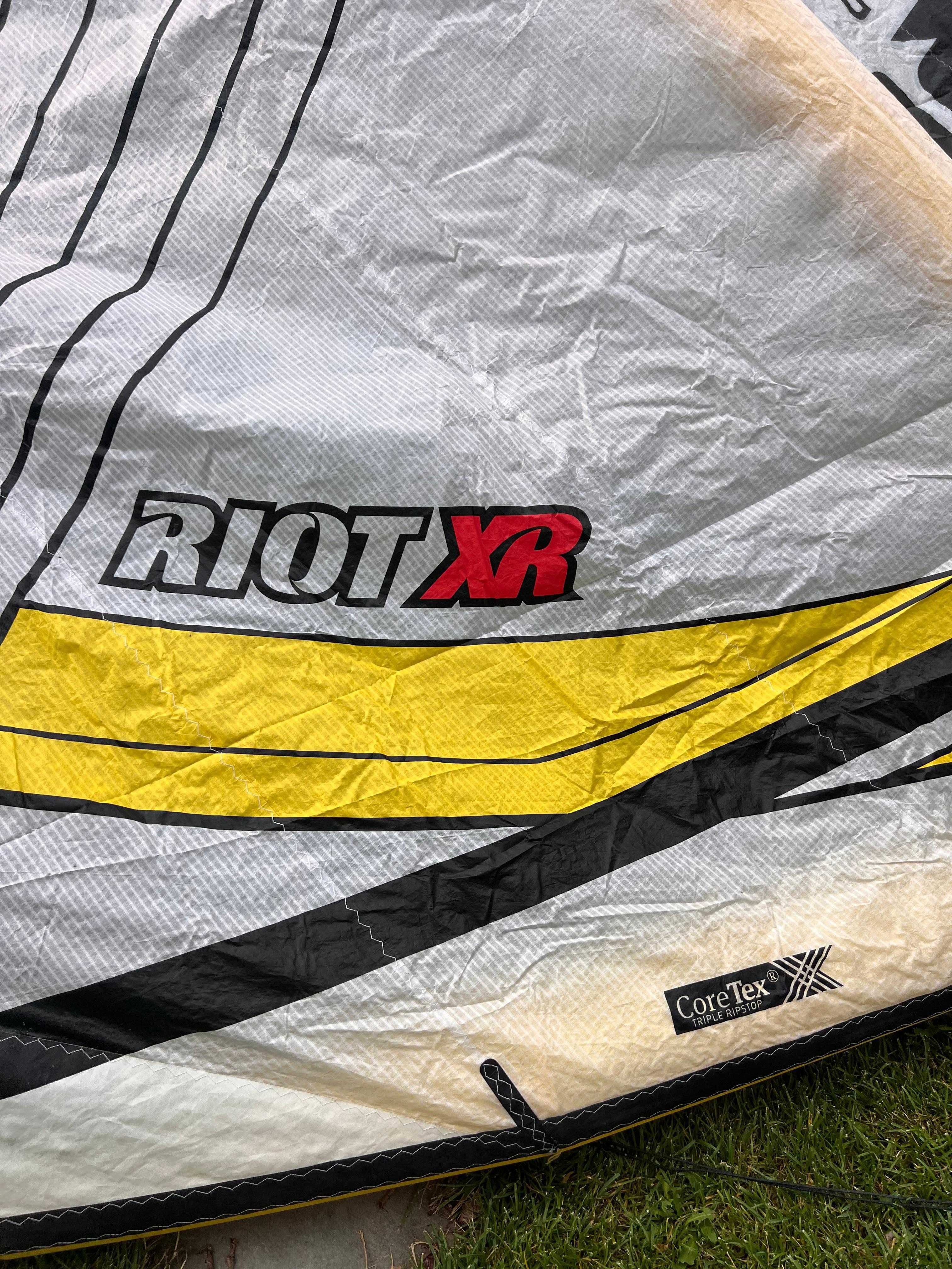 Zmeu Kiteboarding Core RIOTXR 12m