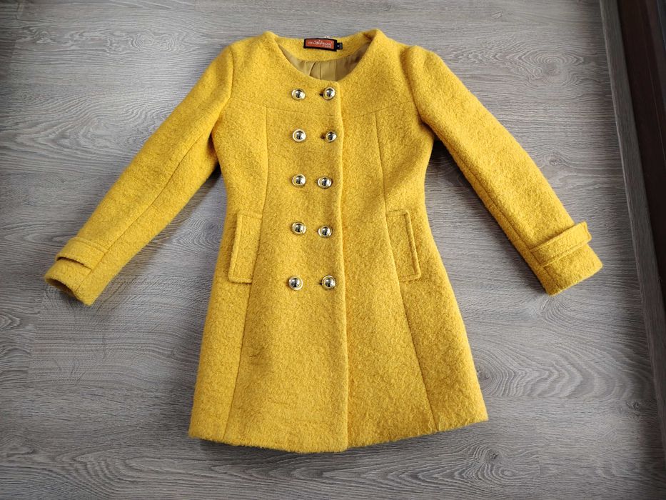 Palton dama marime M, stare excelenta