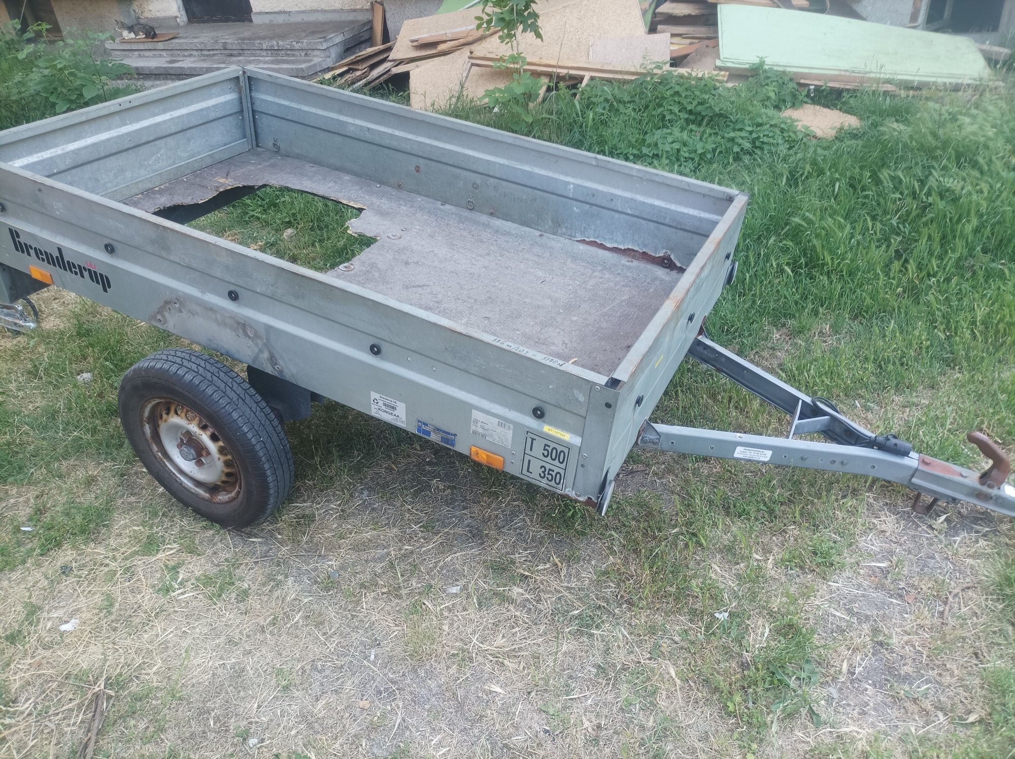 Ремарке с документи