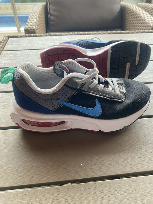Маратонки Nike Airmax