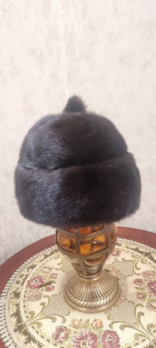 Шапка норкавую бу