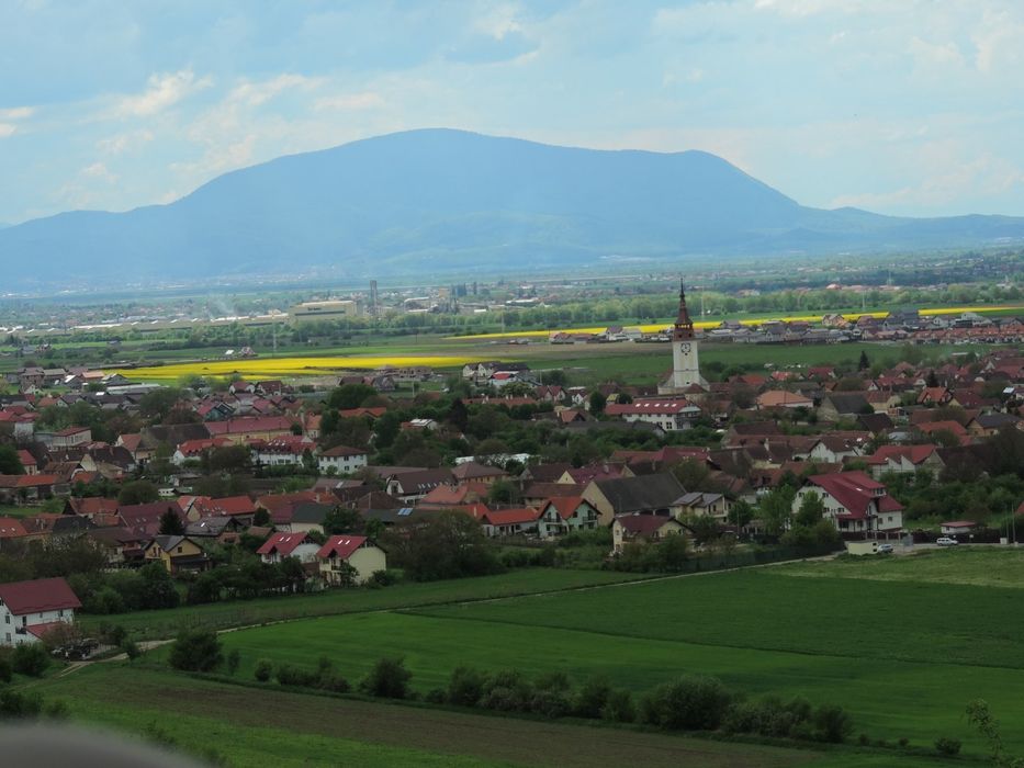 VÂND Teren Excelent pentru Case 500 mp în SÂNPETRU