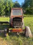Vând Tractor cu Motor Brașov