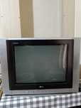 LG televizor - LG телевизор