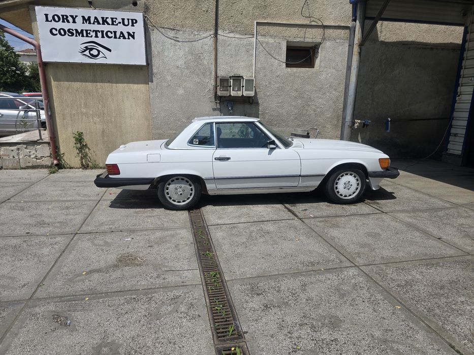 Vând la pachet două mercedesuri