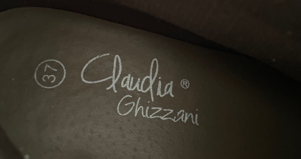 Vând ghete piele întoarsă eco 37