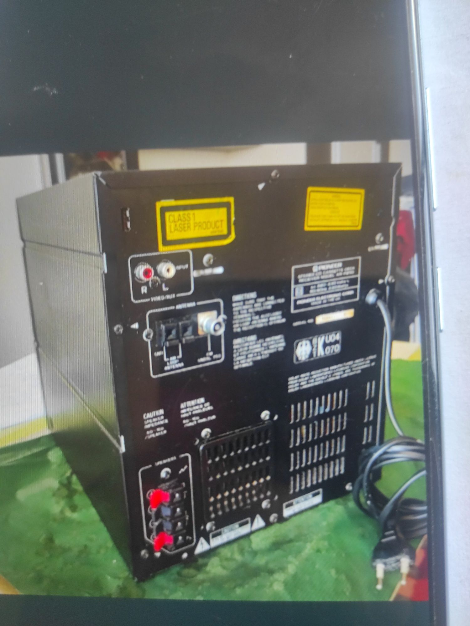 Combină muzicală Pioneer cu amplificator de mare putere încorporat
