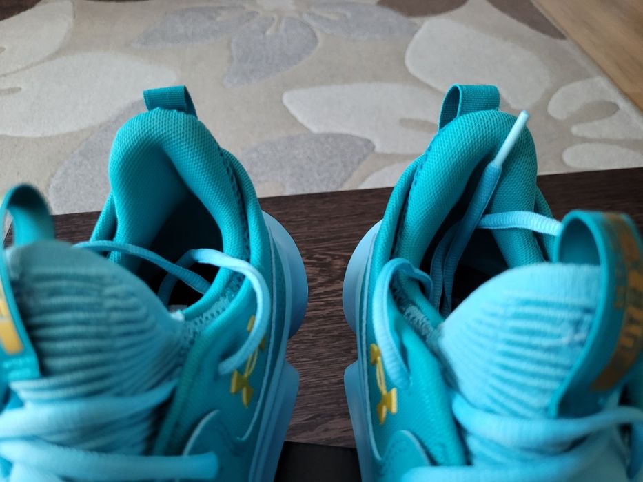 Under Armour Flow Futr x3