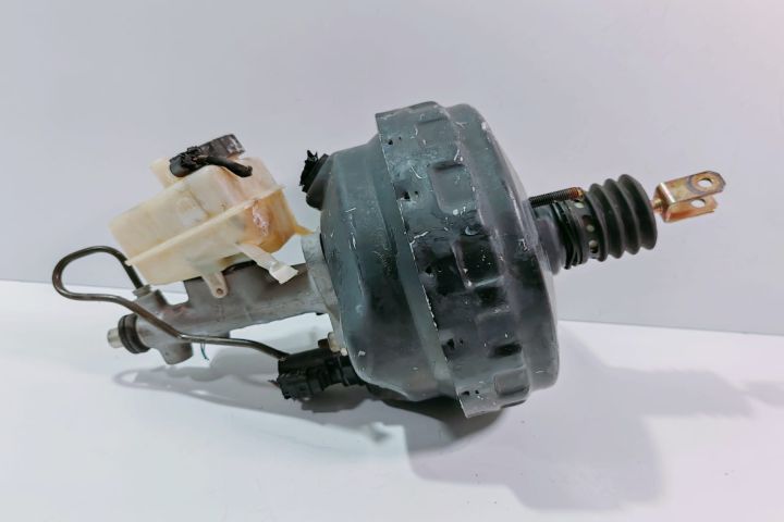 Tulumba Frana  cu pompa centrala A0054304030 Mercedes-Benz C-Class W2