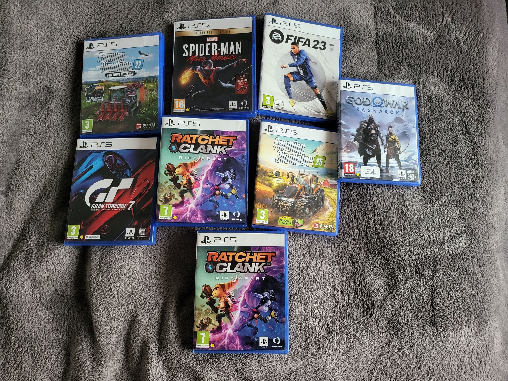 Игра Ratchet and Clank Rift Apart за PS5
