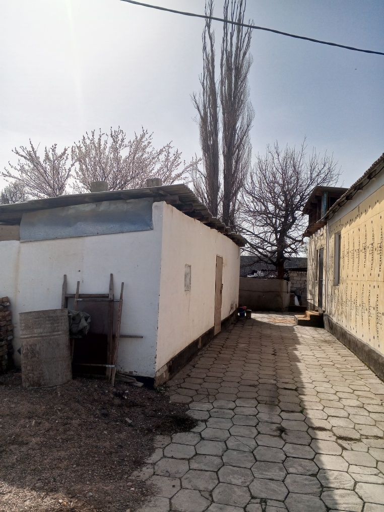 Продается кирпичный дом в с. Кордай