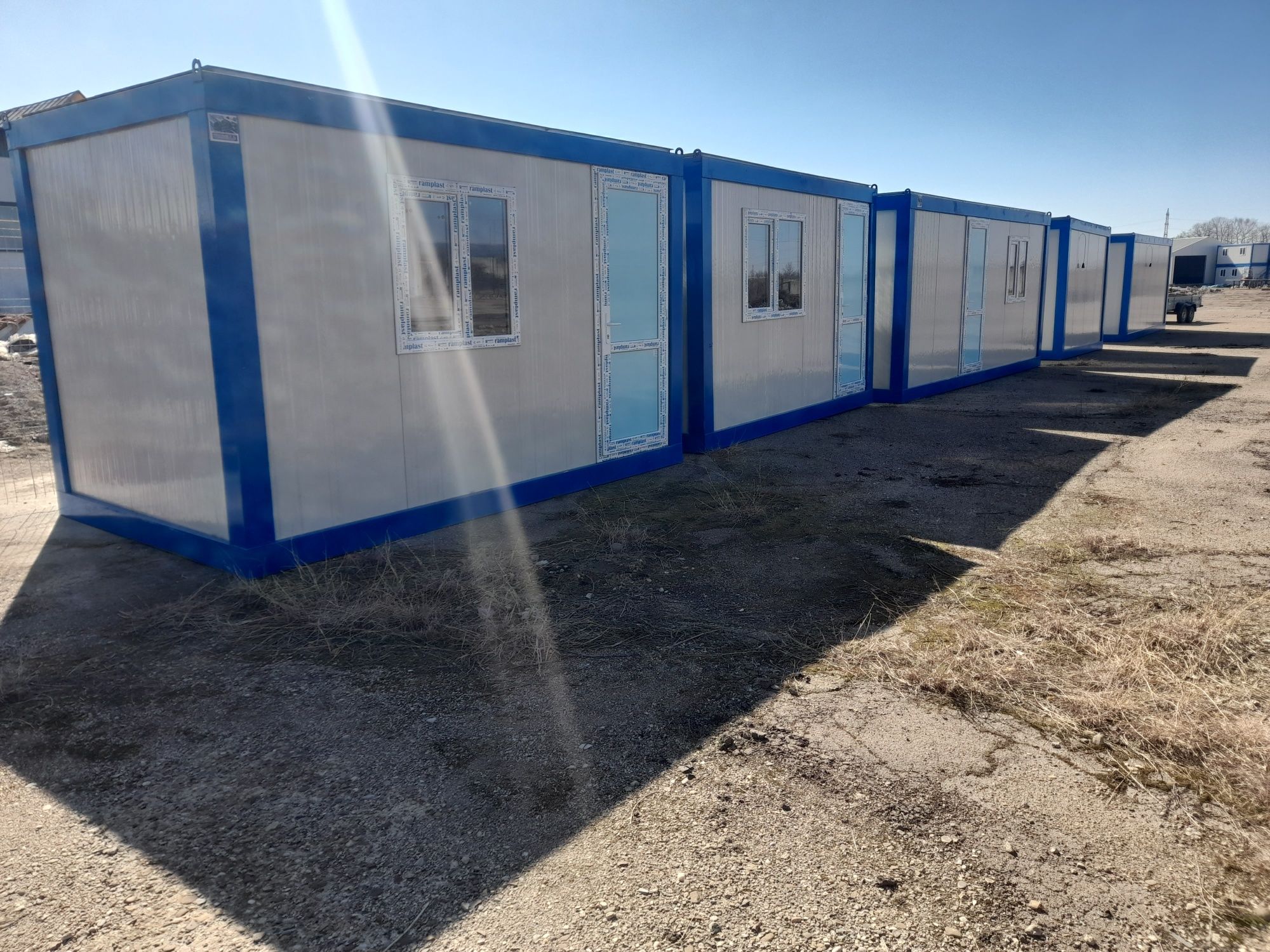 Vand containere modulare standard