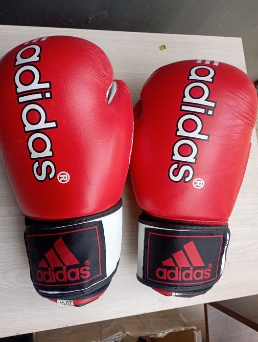 Перчатки боксерские