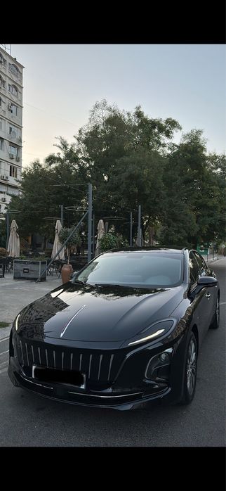 Hongqi E-QM5 Arenda s vikup