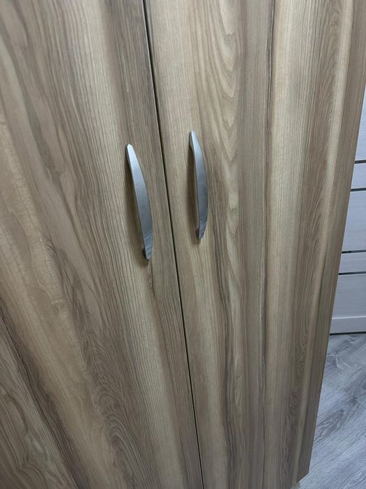 Срочно продаётся шкафчик!