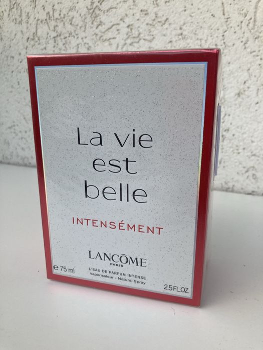 La Vie Est Belle Intensement