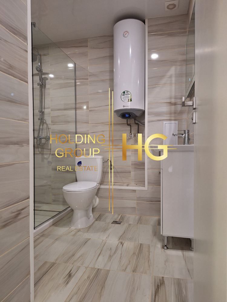 Продава се Двустаен апартамент в Варна, Гръцка махала - 88 кв.м за 1818 €/кв.м - Снимка #7