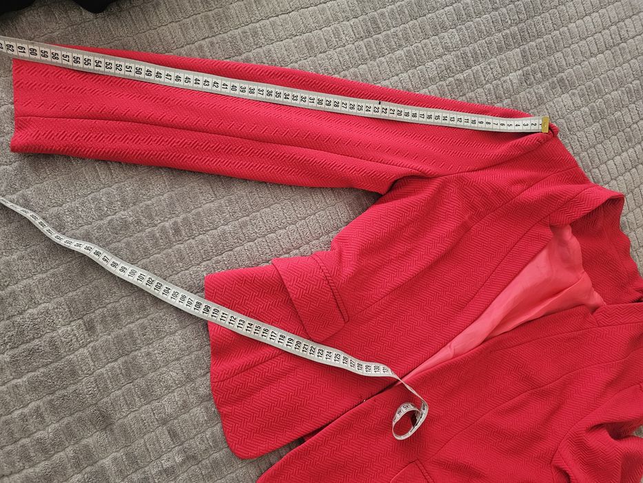 Sacou elegant , superb roz aprins