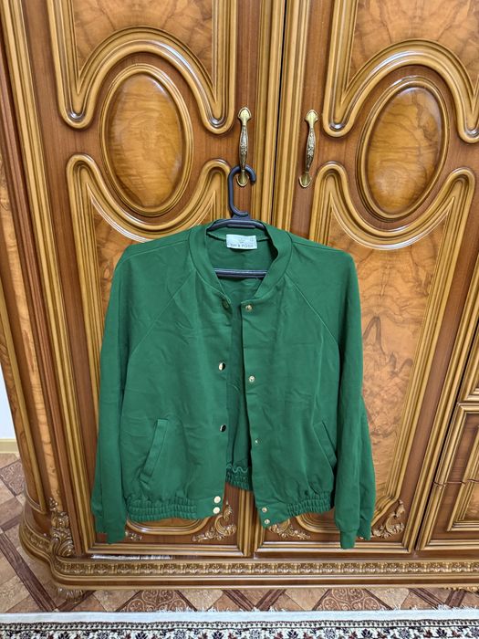 Лёгкий костюм с кармашками