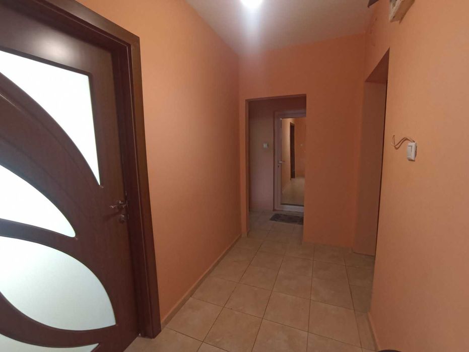 Дава се под наем Двустаен апартамент в Бургас, Сарафово - 56 кв.м за 300 € - Снимка #3