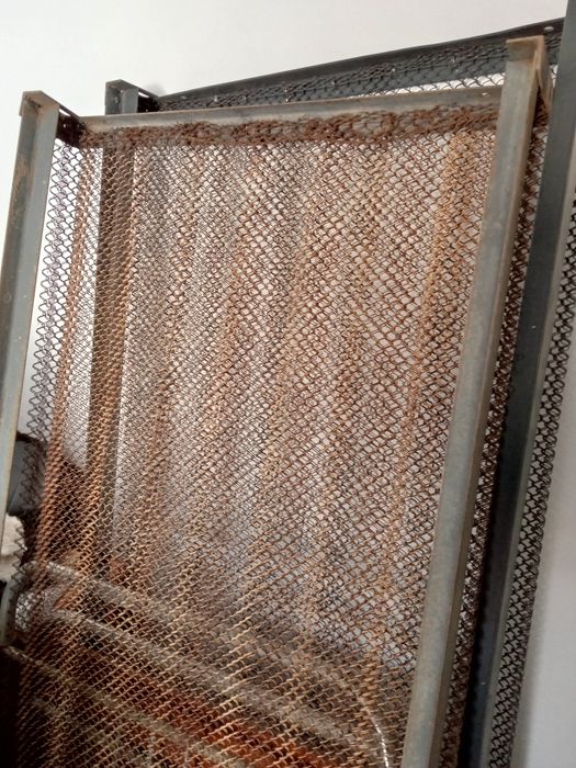 Продам 2 панцерные кровати