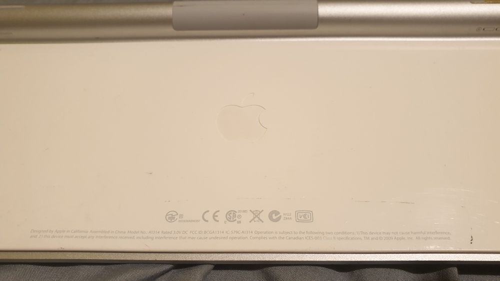 Tastatură  Apple  Originală  wireless  cu  Bluetooth