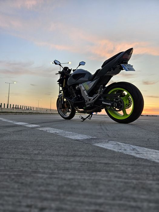 Kawasaki Z1000 2006