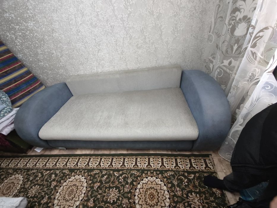Продам диван б/у