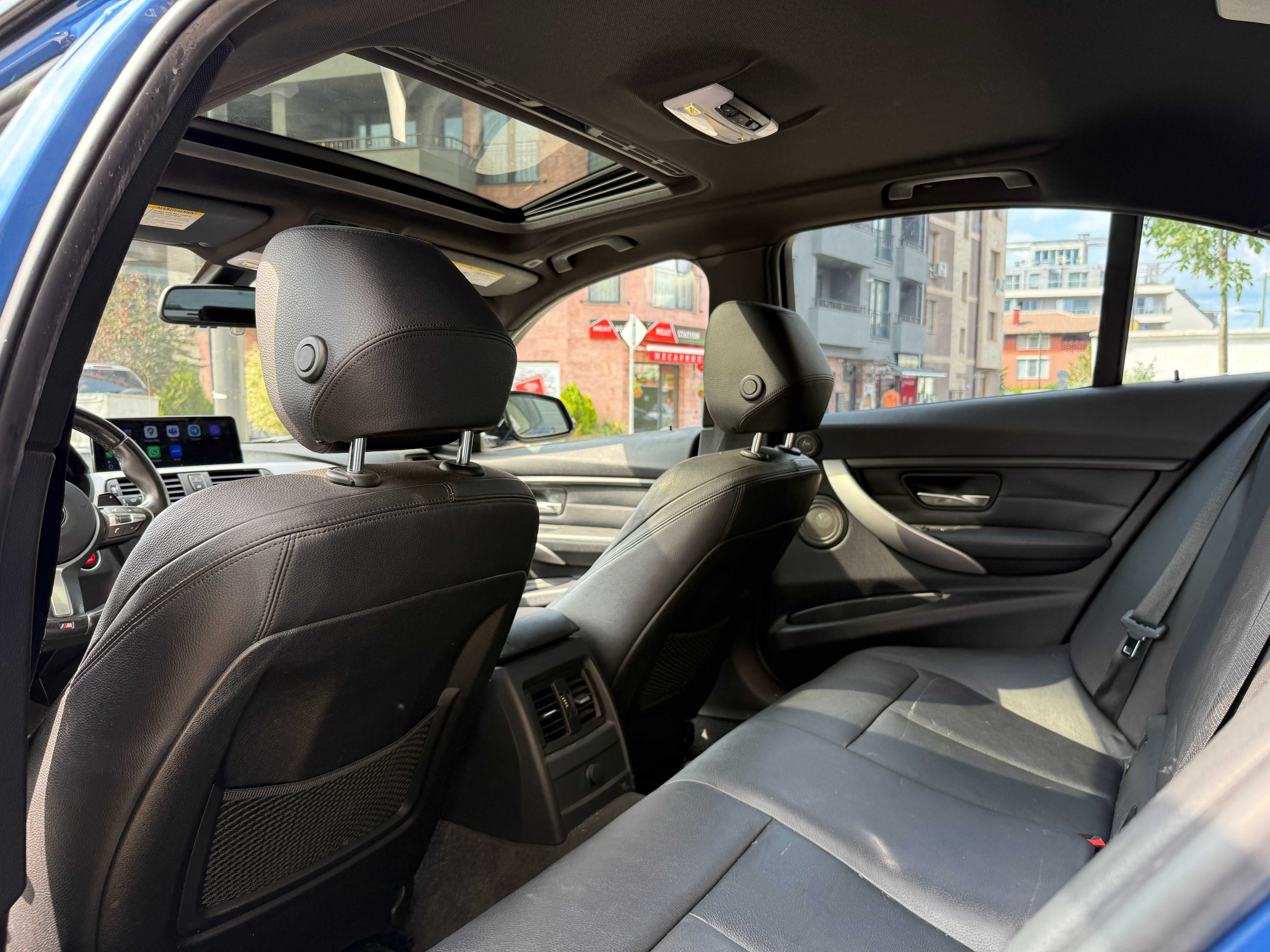 BMW 335i 6WB Digital