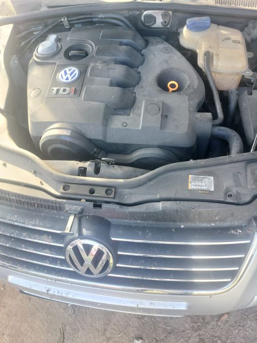 De vanzare pe piese!