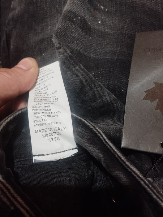 Blugi noi mărimi 31,32, disponibil.