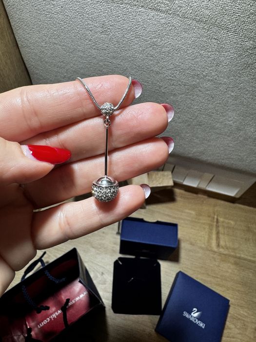 Колие Swarovski с камъни