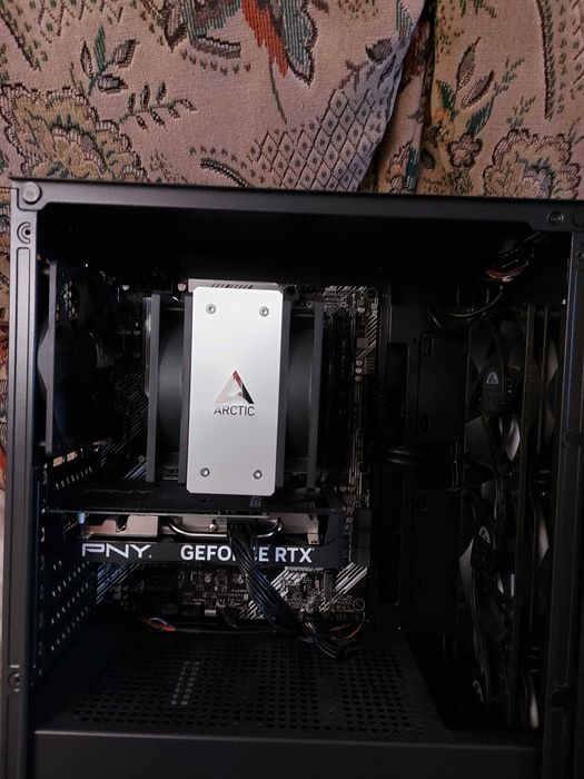 настолен компютър