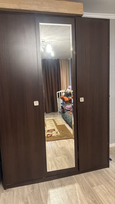 Шкаф доя одежды