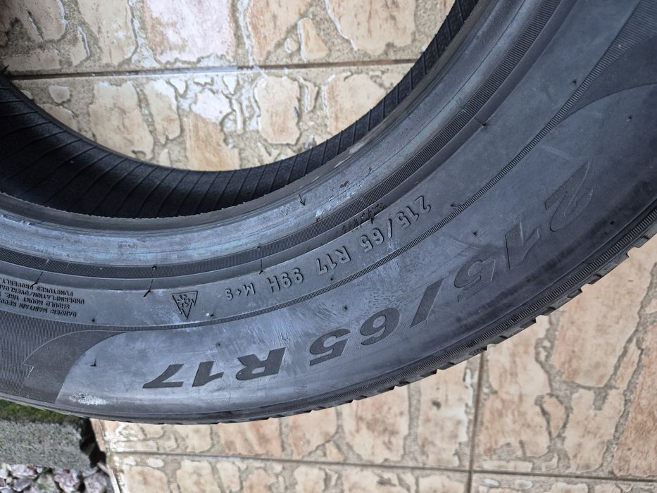 Vând cauciucuri 215/65/17 M+S set complet//Pirelli// imp Germania