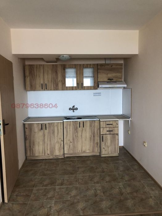 Продава се Двустаен апартамент в Варна, Бриз - 95 кв.м за 1937 €/кв.м - Снимка #3
