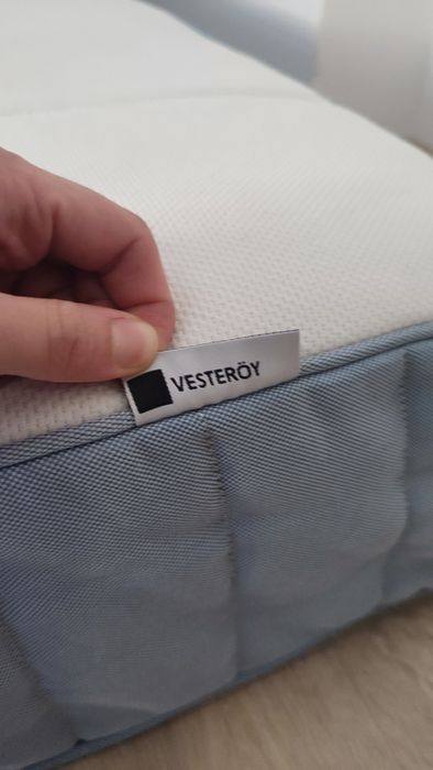 матрак с индив. пружини, твърд, 90x200 см