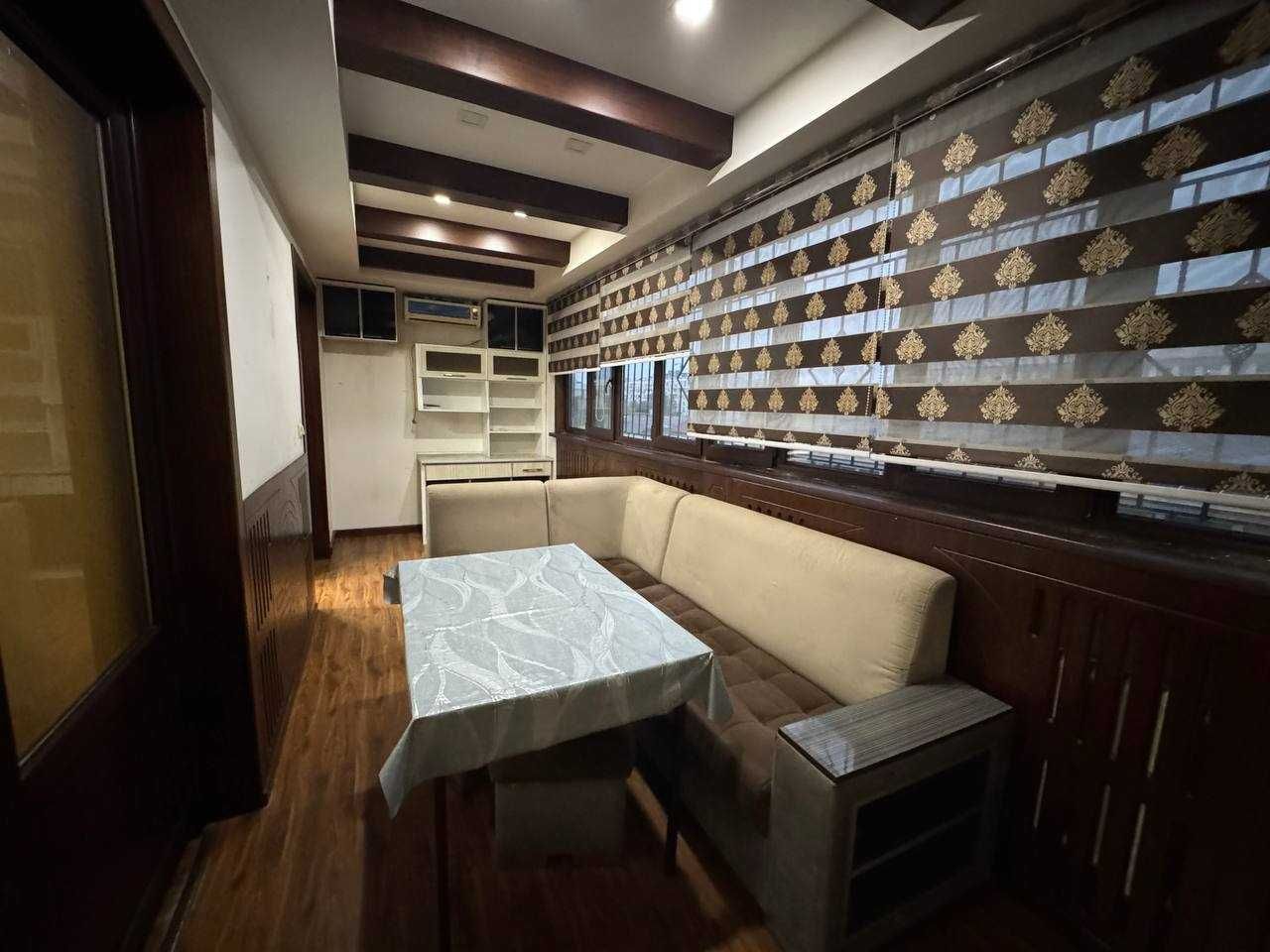 4-х комнатная квартира по ул. Нукусская (КДБ Банк рядом) ID: 2573