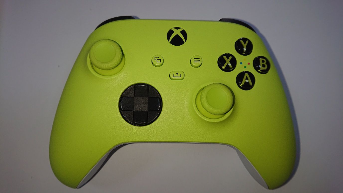 Продаётся Xbox controller